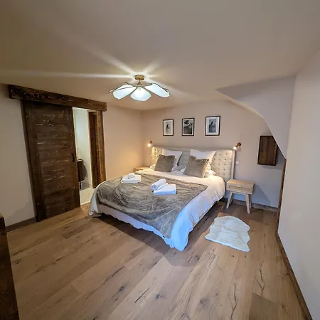 Stunning New In With Mont Blanc Views شقة