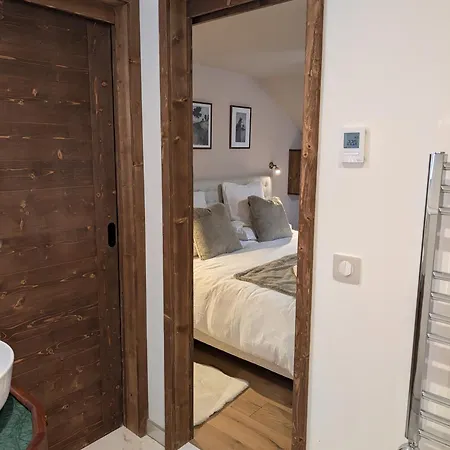 Stunning New In With Mont Blanc Views شقة *