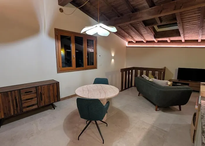 Stunning New In With Mont Blanc Views Appartement Chamonix