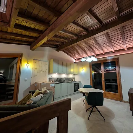 Stunning New In With Mont Blanc Views Chamonix