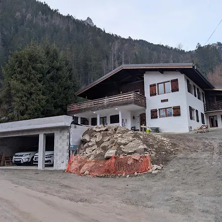 Stunning New In With Mont Blanc Views Apartament